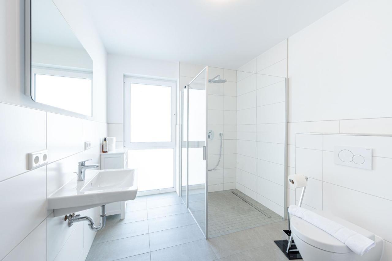 Апартаменти Lit Living: Luxus - Box Spring - Parking - Terrace Людвігсгафен-на-Рейні Екстер'єр фото